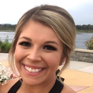 Meet your Posher, Miss